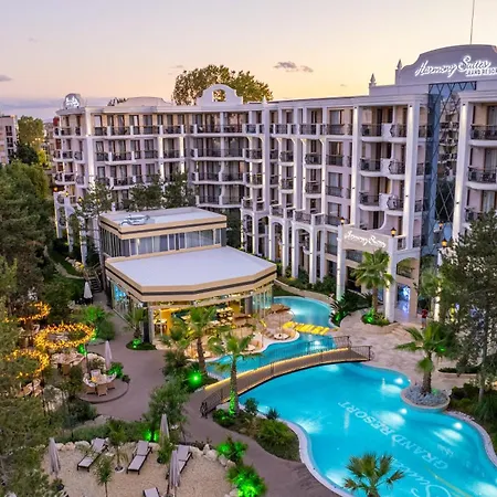 Harmony Grand Ξενοδοχείο με διαμερίσματα 4*