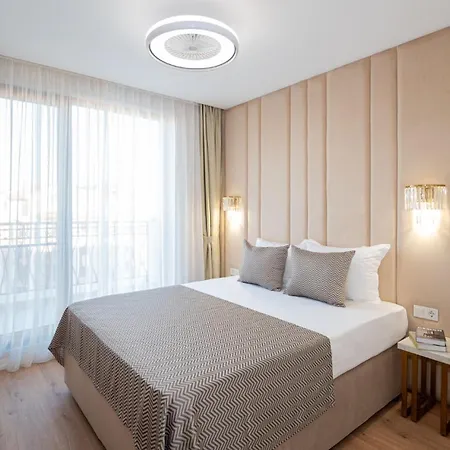 Harmony Grand Hotel apartamentowy 4*