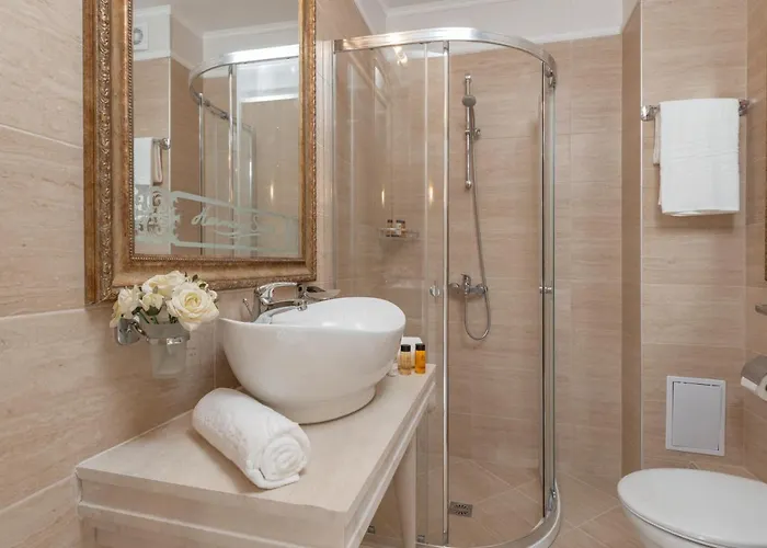 Harmony Grand Aparthotel 4*