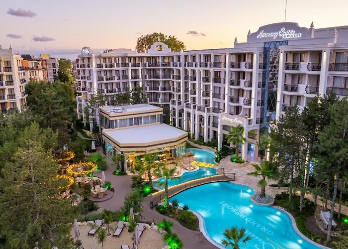 Harmony Grand Апартхотел 4*