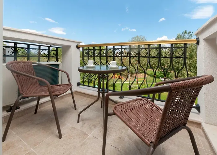 Harmony Grand Апартхотел 4*